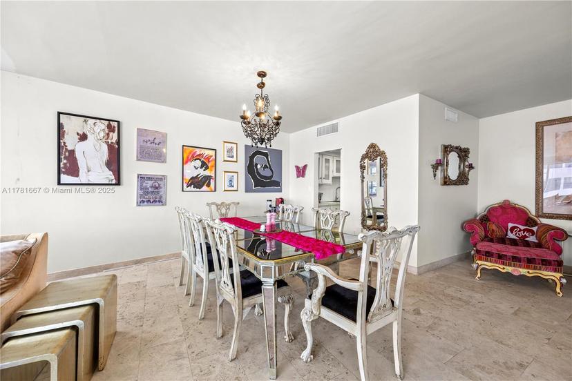Picture of 5255 Collins Ave # 11A, Miami Beach FL 33140