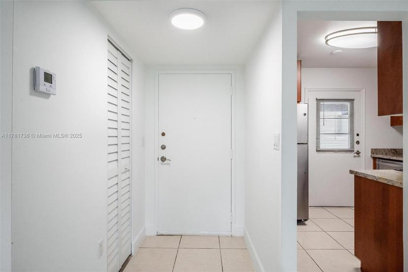 Picture of 7715 SW 86Th St # 106, Miami FL 33143