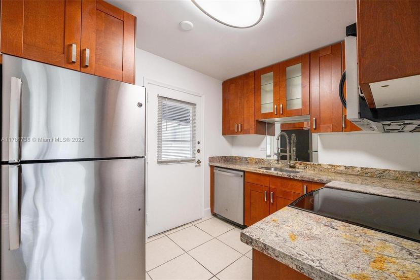 Picture of 7715 SW 86Th St # 106, Miami FL 33143