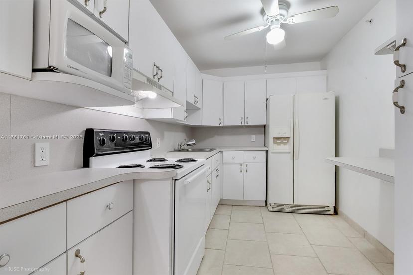 Picture of 6969 Collins Ave # 412, Miami Beach FL 33141