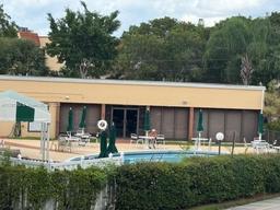 Picture of 2711 N Pine Island Rd # 211, Sunrise, FL 33322