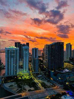 Picture of 92 SW 3Rd St # 4410, Miami, FL 33130