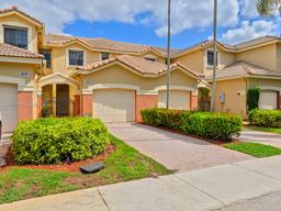 Picture of 3807 Pond Apple Dr # 3807, Weston, FL 33332