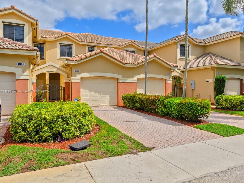 Picture of 3807 Pond Apple Dr # 3807, Weston FL 33332