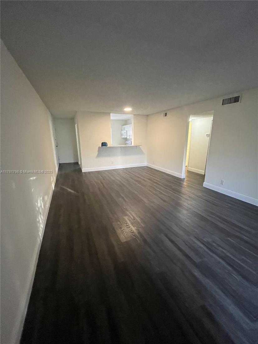 Picture of 4216 Inverrary Blvd # 93B, Lauderhill FL 33319
