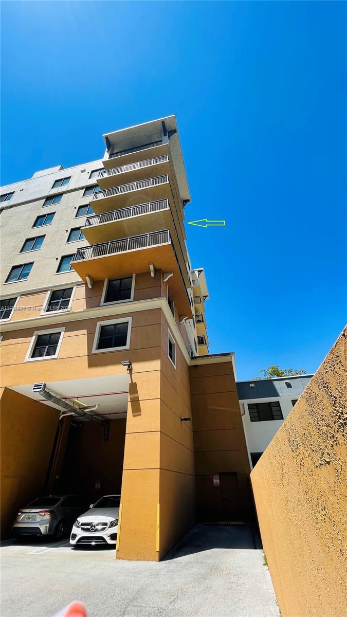 Picture of 3530 SW 22Nd St # 503, Miami FL 33145