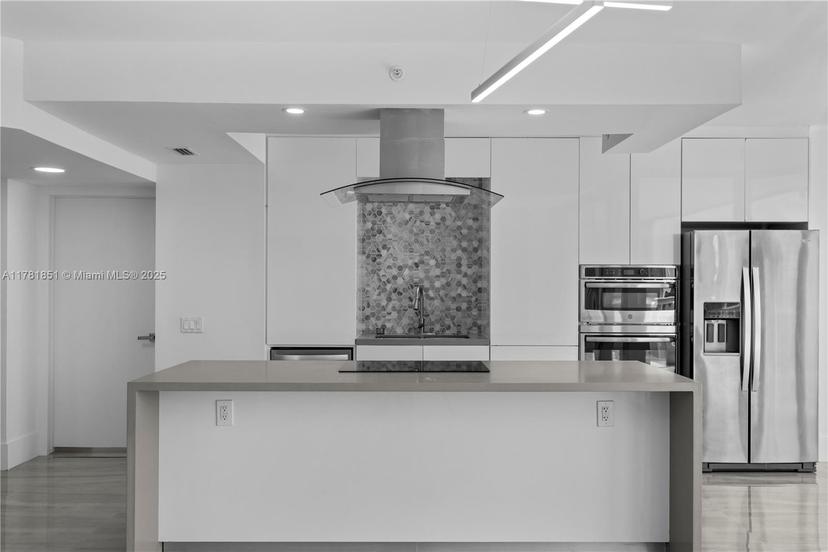 Picture of 21055 Yacht Club Dr # 1409, Aventura FL 33180