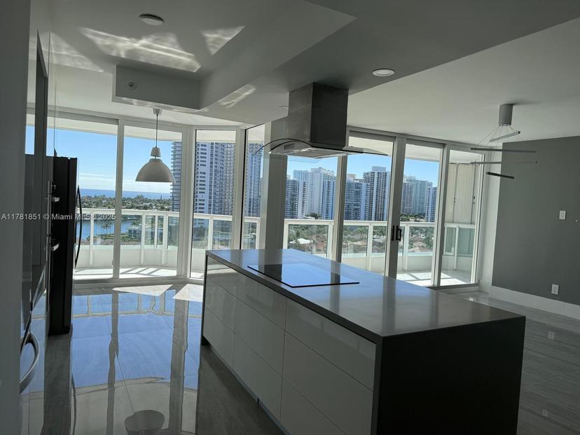 Picture of 21055 Yacht Club Dr # 1409, Aventura FL 33180