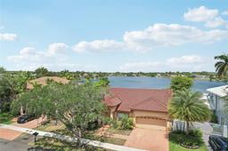 Picture of 8749 NW 189Th Ter, Hialeah, FL 33018