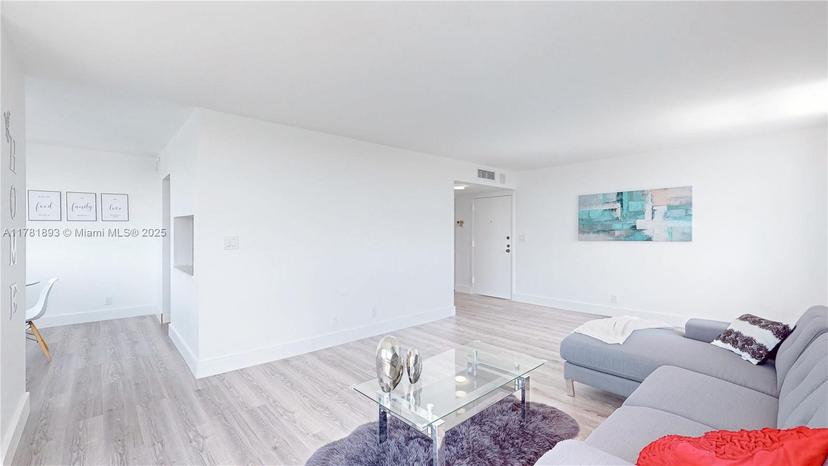 Picture of 16570 NE 26Th Ave # 6F, North Miami Beach FL 33160