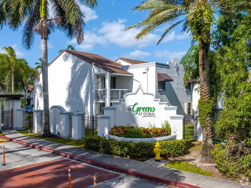 Picture of 4861 NW 97Th Ct # 383, Doral FL 33178