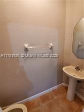 Picture of 8855 N Isles Cir, Tamarac, FL 33321
