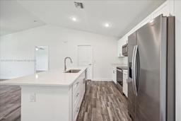 Picture of 1705 NW 11Th Pl, Cape Coral, FL 33993