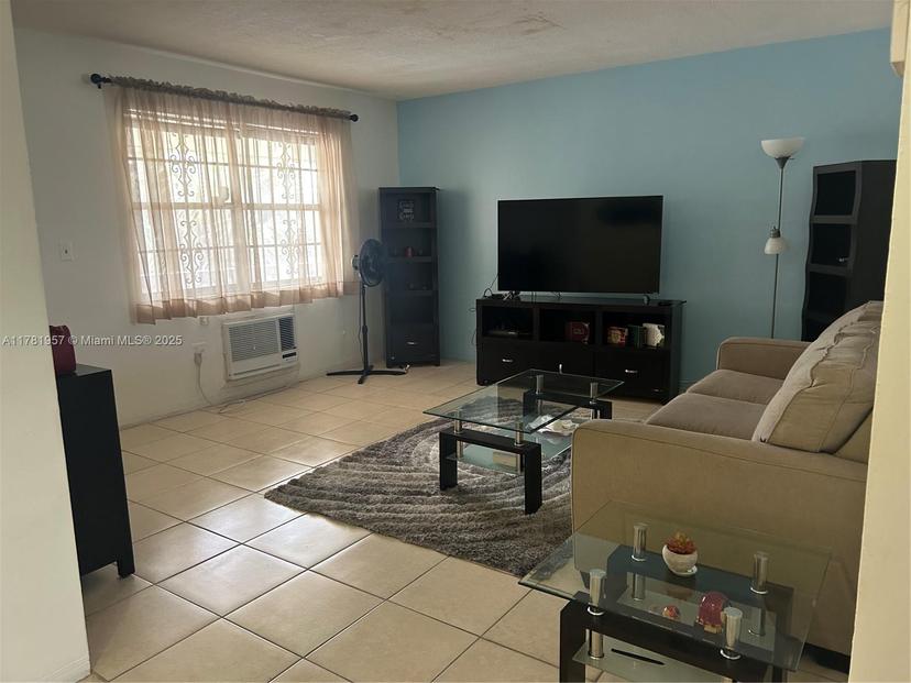 Picture of 1355 NE 167Th St # 307, Miami FL 33162