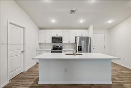 Picture of 1800 NW 12Th St, Cape Coral, FL 33993