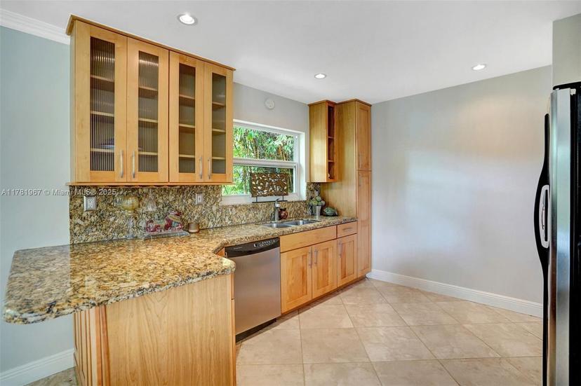 Picture of 2849 NE 14Th Ave, Wilton Manors FL 33334
