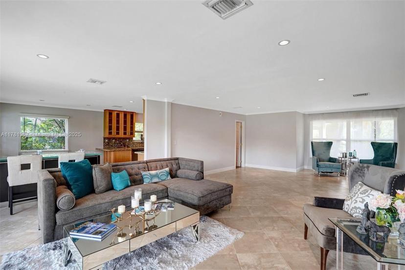 Picture of 2849 NE 14Th Ave, Wilton Manors FL 33334