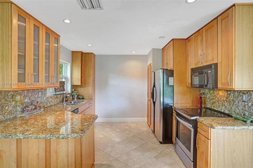 Picture of 2849 NE 14Th Ave, Wilton Manors FL 33334