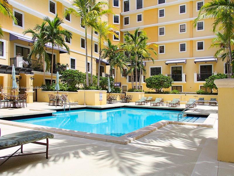 Picture of 8390 SW 72Nd Ave # 517, Miami FL 33143