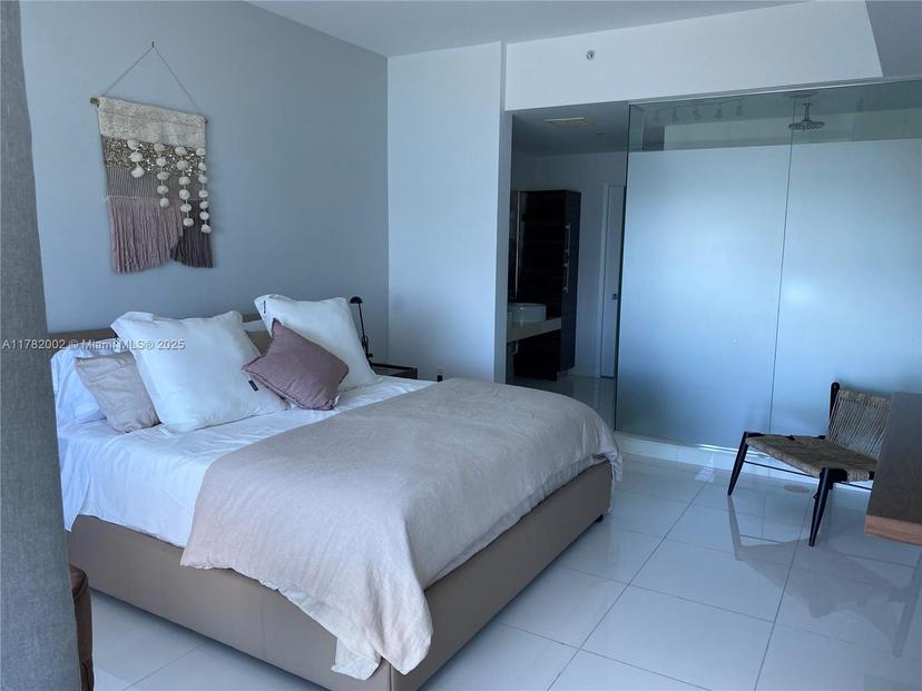 Picture of 2020 N Bayshore Dr # 1203, Miami FL 33137