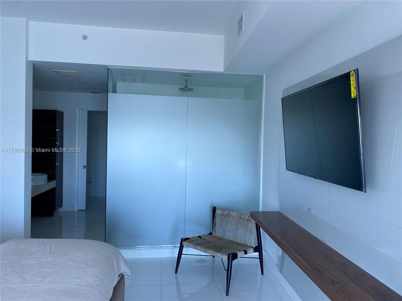 Picture of 2020 N Bayshore Dr # 1203, Miami FL 33137