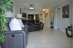 Picture of 10900 SW 104Th St # 314, Miami, FL 33176