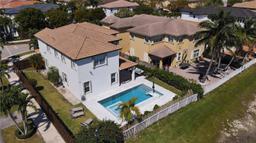 Picture of 7803 NW 111Th Ct, Doral, FL 33178