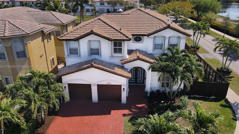 Picture of 7803 NW 111Th Ct, Doral FL 33178