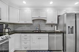 Picture of 4250 Galt Ocean Dr # 1J, Fort Lauderdale, FL 33308