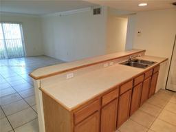 Picture of 9907 Westwood Dr # 2, Tamarac, FL 33321