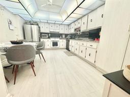 Picture of 600 Three Islands Blvd # 1522, Hallandale Beach, FL 33009