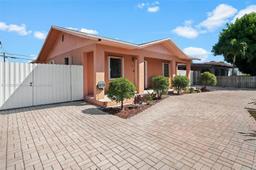 Picture of 211 E 37Th St, Hialeah, FL 33013