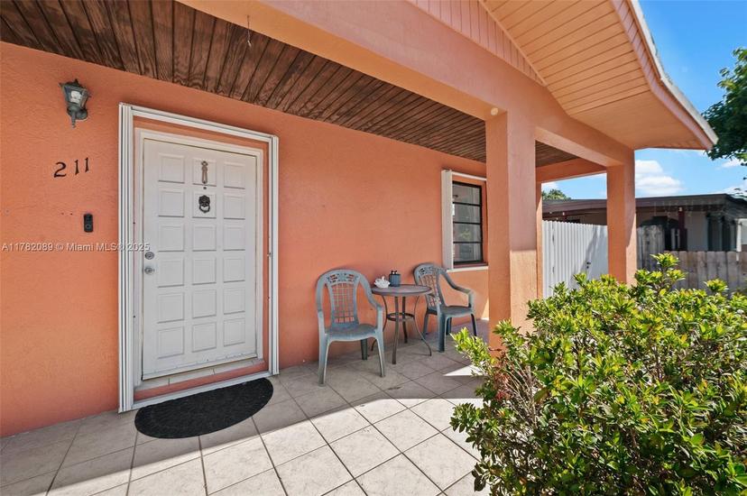 Picture of 211 E 37Th St, Hialeah FL 33013
