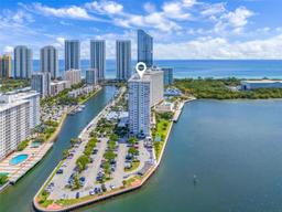 Picture of 500 Bayview Dr # 1418, Sunny Isles Beach, FL 33160