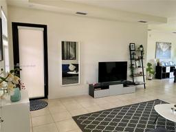 Picture of 10455 NW 82Nd St # 33, Doral, FL 33178