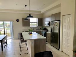 Picture of 10455 NW 82Nd St # 33, Doral, FL 33178