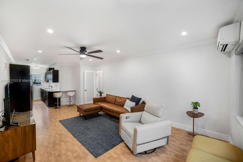 Picture of 10070 E Bay Harbor Dr # 70D, Bay Harbor Islands FL 33154