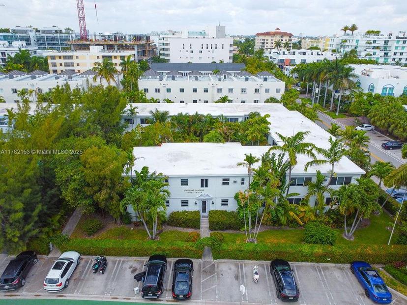 Picture of 10070 E Bay Harbor Dr # 70D, Bay Harbor Islands FL 33154