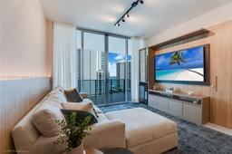 Picture of 17550 Collins Ave # 1404, Sunny Isles Beach, FL 33160