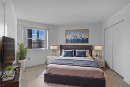 Picture of 6272 NW 186Th St # 211, Hialeah, FL 33015