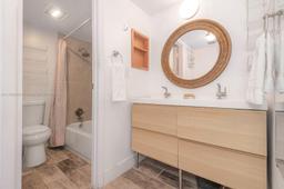 Picture of 3401 N Country Club Dr # 117, Aventura, FL 33180