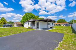 Picture of 18805 NW 31St Ave, Miami Gardens, FL 33056