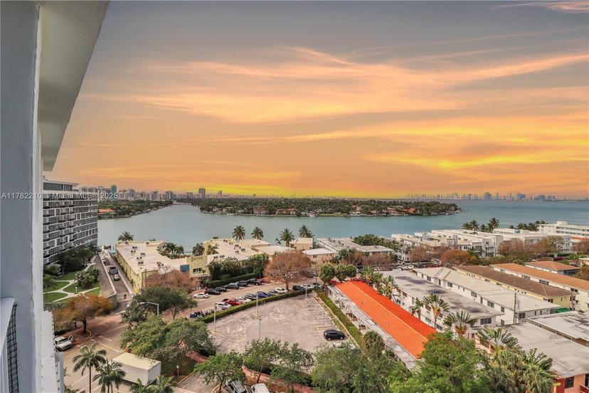 Picture of 6900 Bay Dr # B, Miami Beach FL 33141