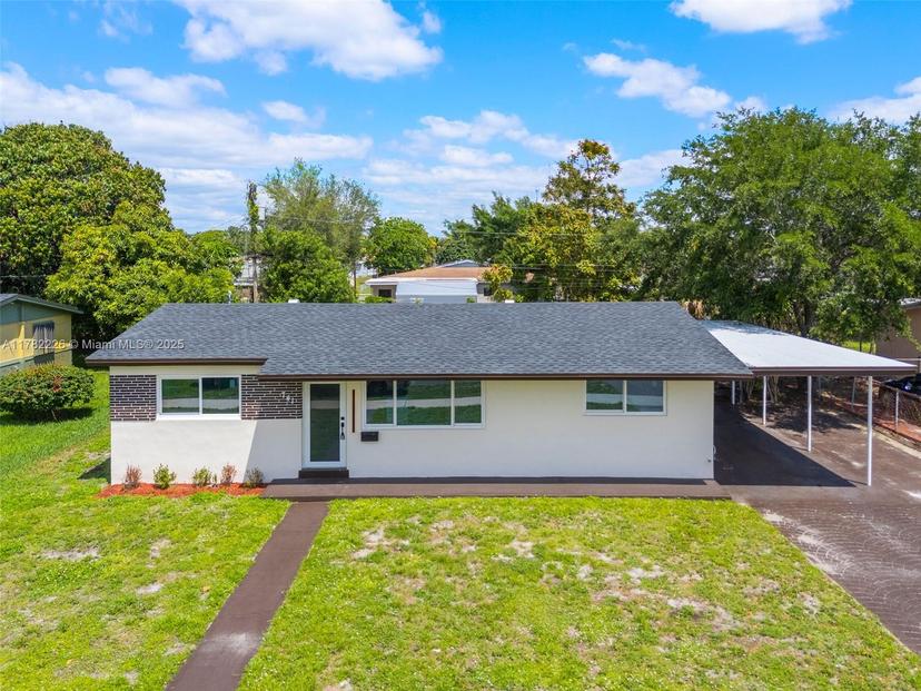 Picture of 741 NW 175Th Dr, Miami Gardens FL 33169