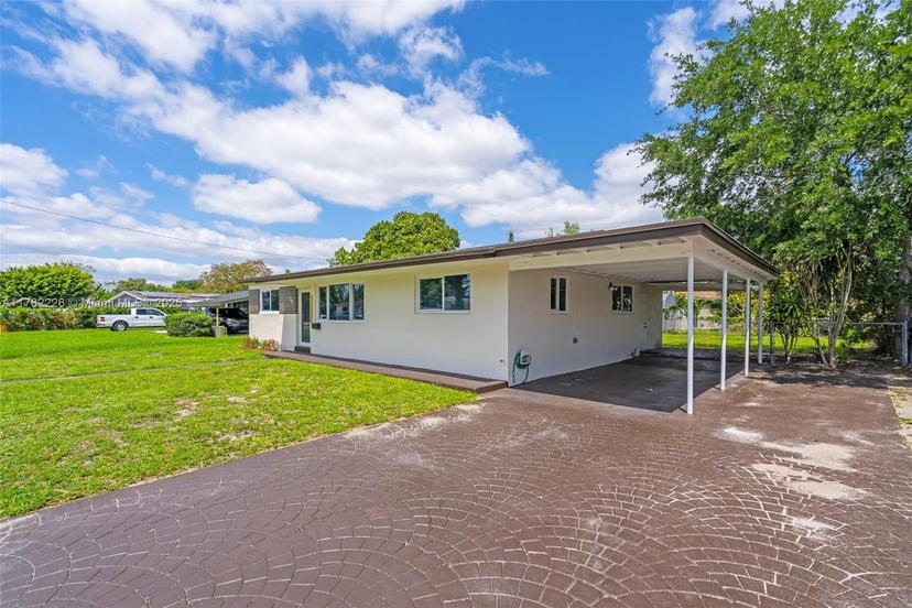 Picture of 741 NW 175Th Dr, Miami Gardens FL 33169
