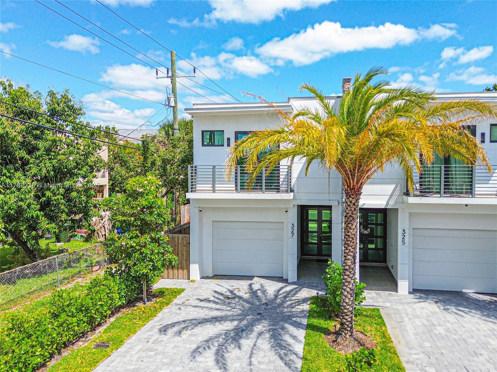 Picture of 325 SW 16Th St # B, Fort Lauderdale, FL 33315