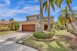 Picture of 970 Bluewood Ter, Weston, FL 33327