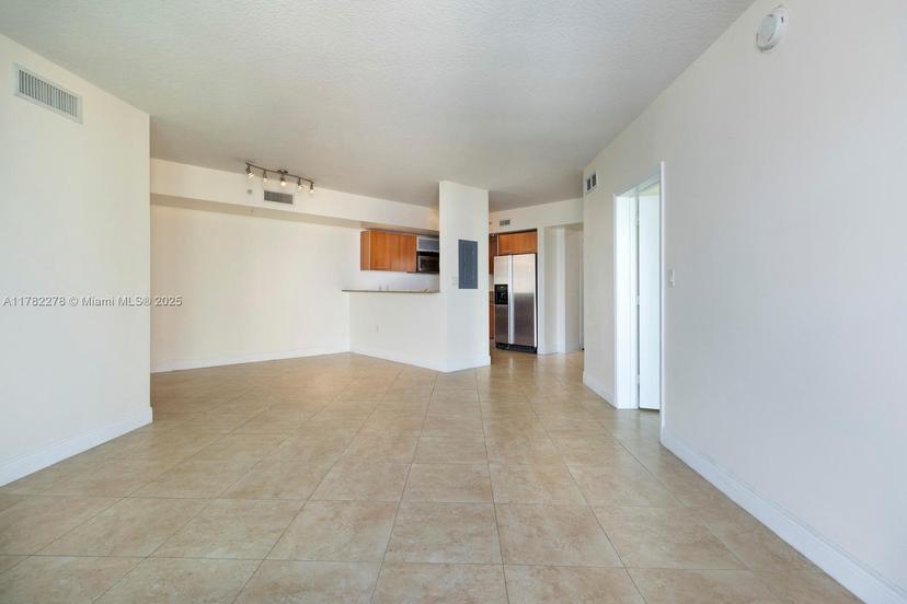 Picture of 9055 SW 73 Ct # 1807, Miami FL 33156