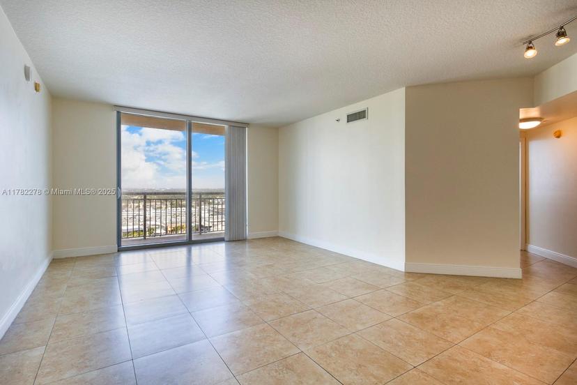 Picture of 9055 SW 73 Ct # 1807, Miami FL 33156