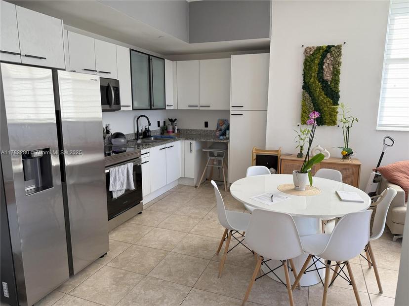Picture of 1350 NW 8Th Ct # 6, Miami FL 33136
